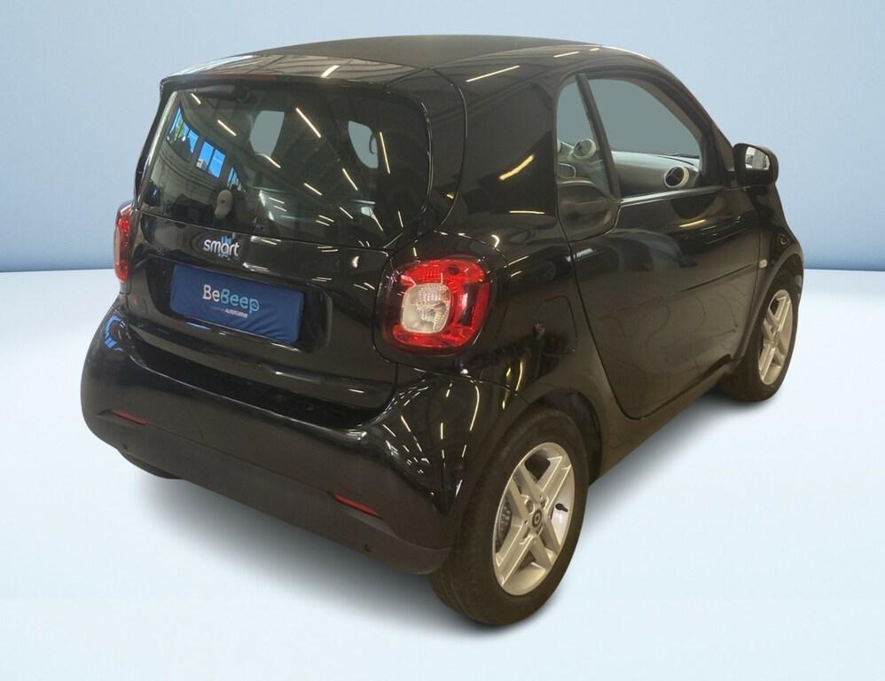 Smart fortwo EQ Pure