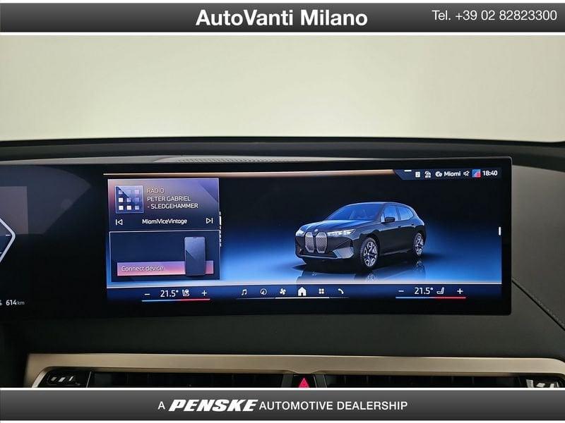 BMW iX iX xDrive50 Pacchetto Sportivo