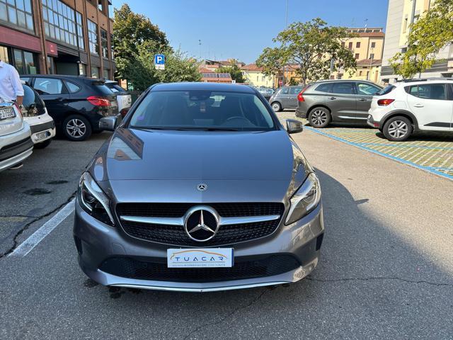 MERCEDES-BENZ A 45 S AMG Business A 180 D