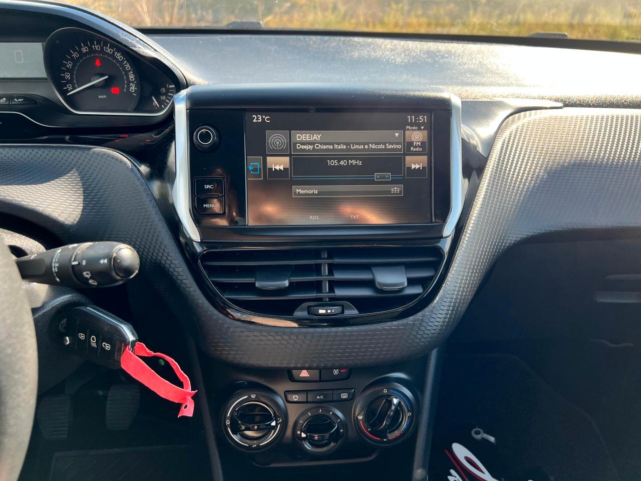 Peugeot 2008 1.6HDI PARI AL NUOVO FULL 2016