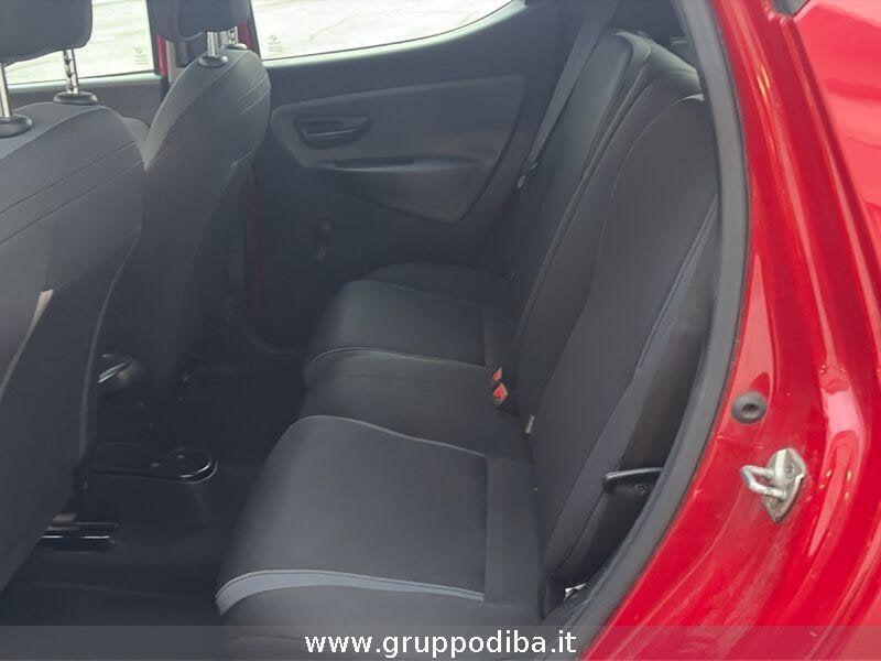 Lancia Ypsilon III 2011 Benzina 0.9 t.air Elefantino ecochic metano 80cv E