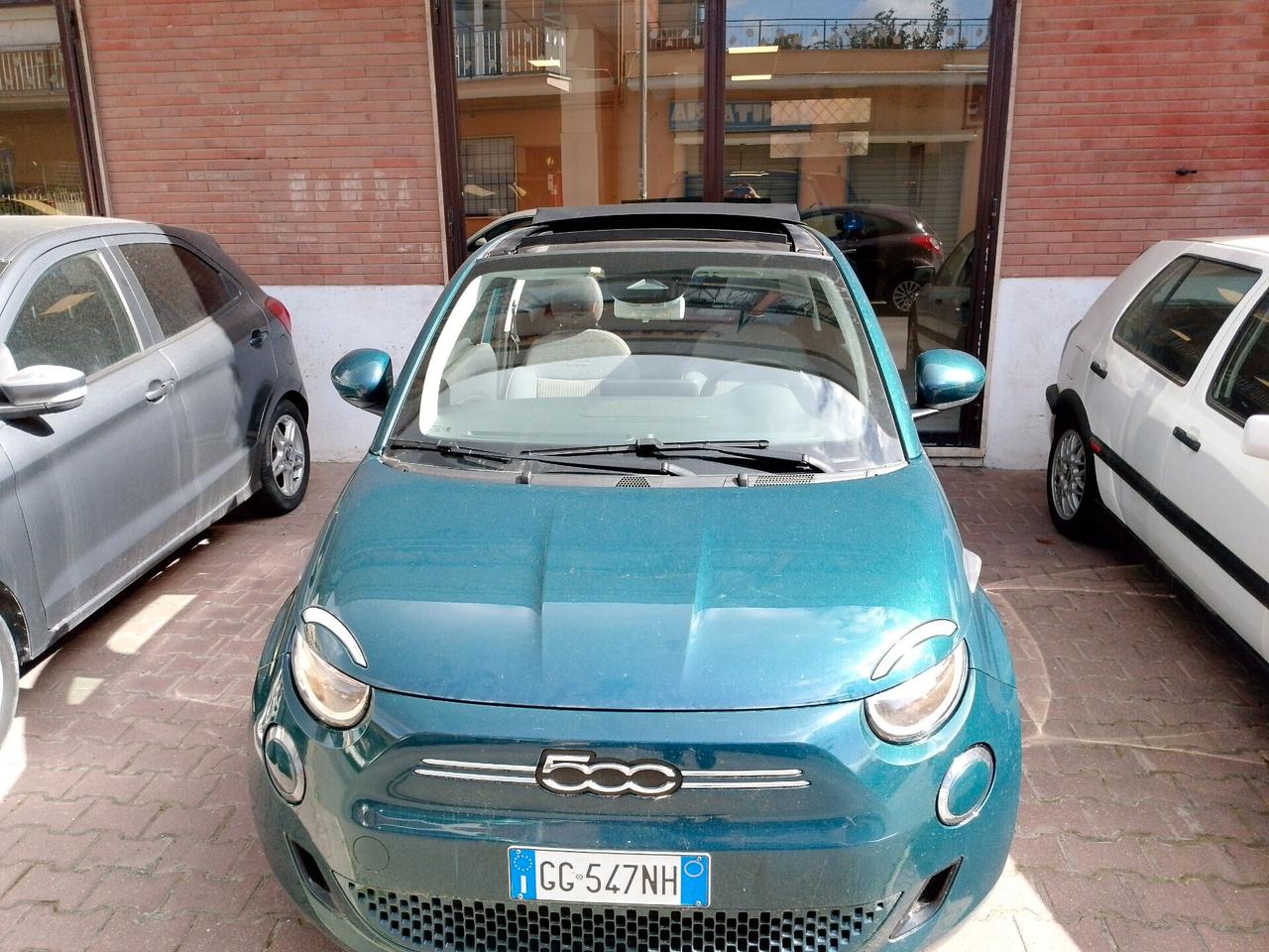 Fiat 500 500e Cabriolet elettrica 42 kWh Icon