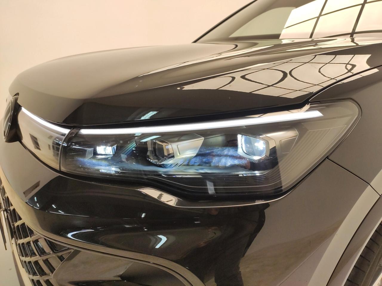 Volkswagen Tiguan 2.0 TDI 150 CV DSG R-Line