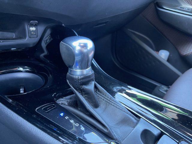 TOYOTA C-HR 1.8H 72CV LOUNGE CERCHI 18 CRUISE CONTROL ADATTIVO