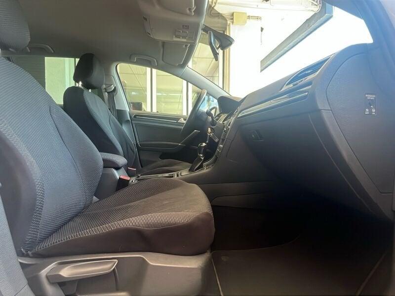 Volkswagen Golf 1.6 TDI Highline BlueM. Tech 4Motion