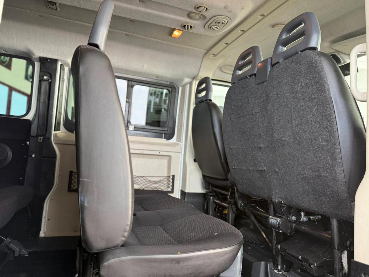 Citroen Jumper 30 2.2 e-HDi-130 PC-TN Atlante 9posti trasporto persone autovettura