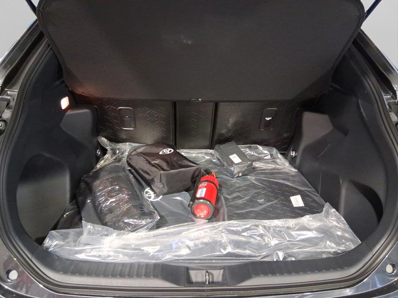 Toyota Yaris Cross 1.5 Hybrid 5p. E-CVT Trend + comfort pack 115cv