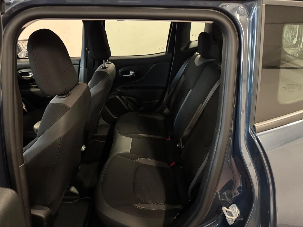 Jeep Renegade 1.5 Turbo T4 MHEV Limited