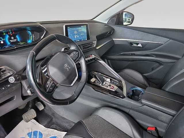 Peugeot 3008 3008 1.6 hybrid phev Allure 225cv e-eat8