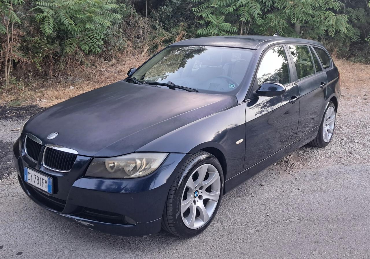 Bmw serie 3 - 320d Futura Touring