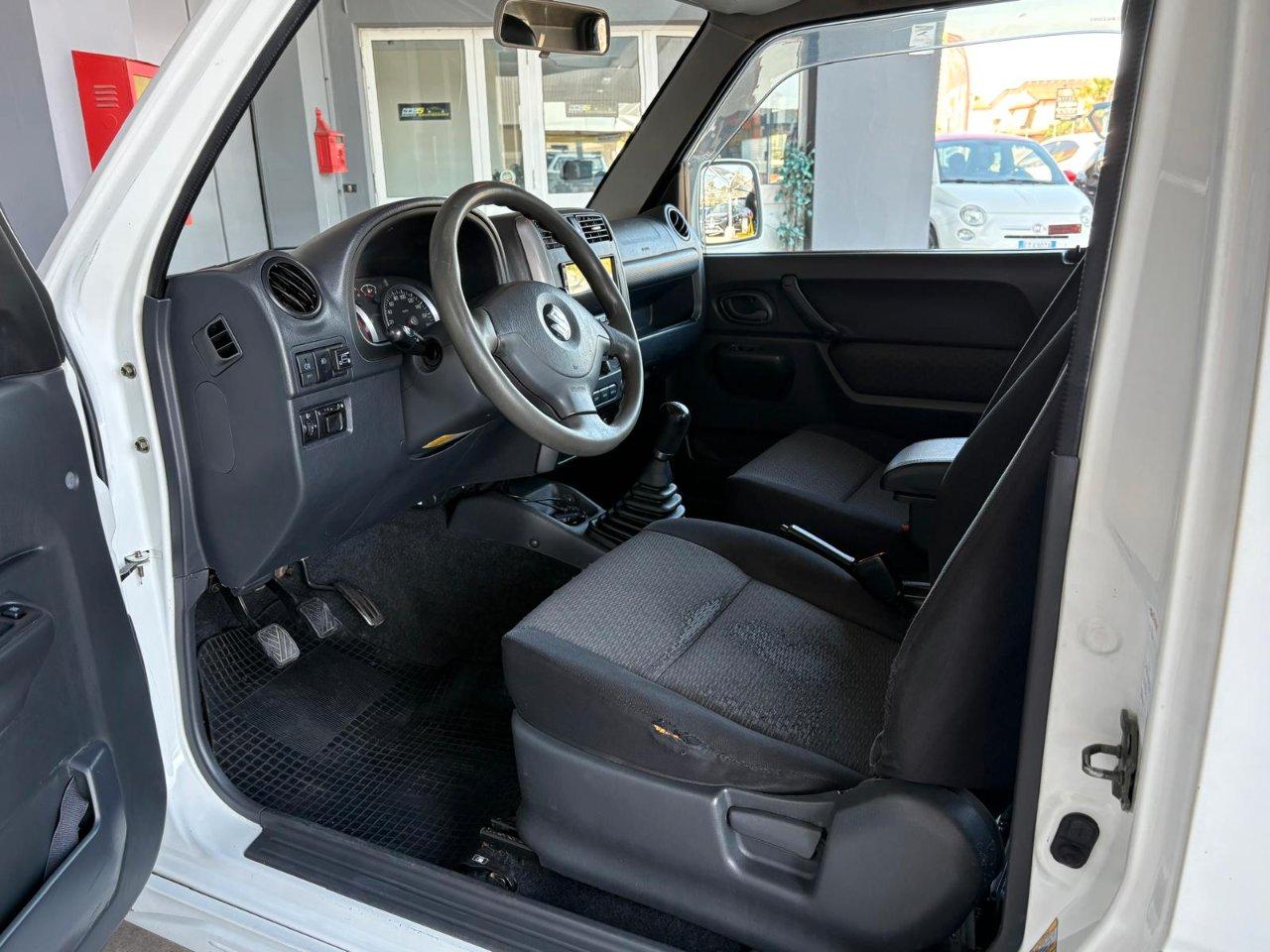 Suzuki Jimny 1.3 VVT GPL ( ASI )