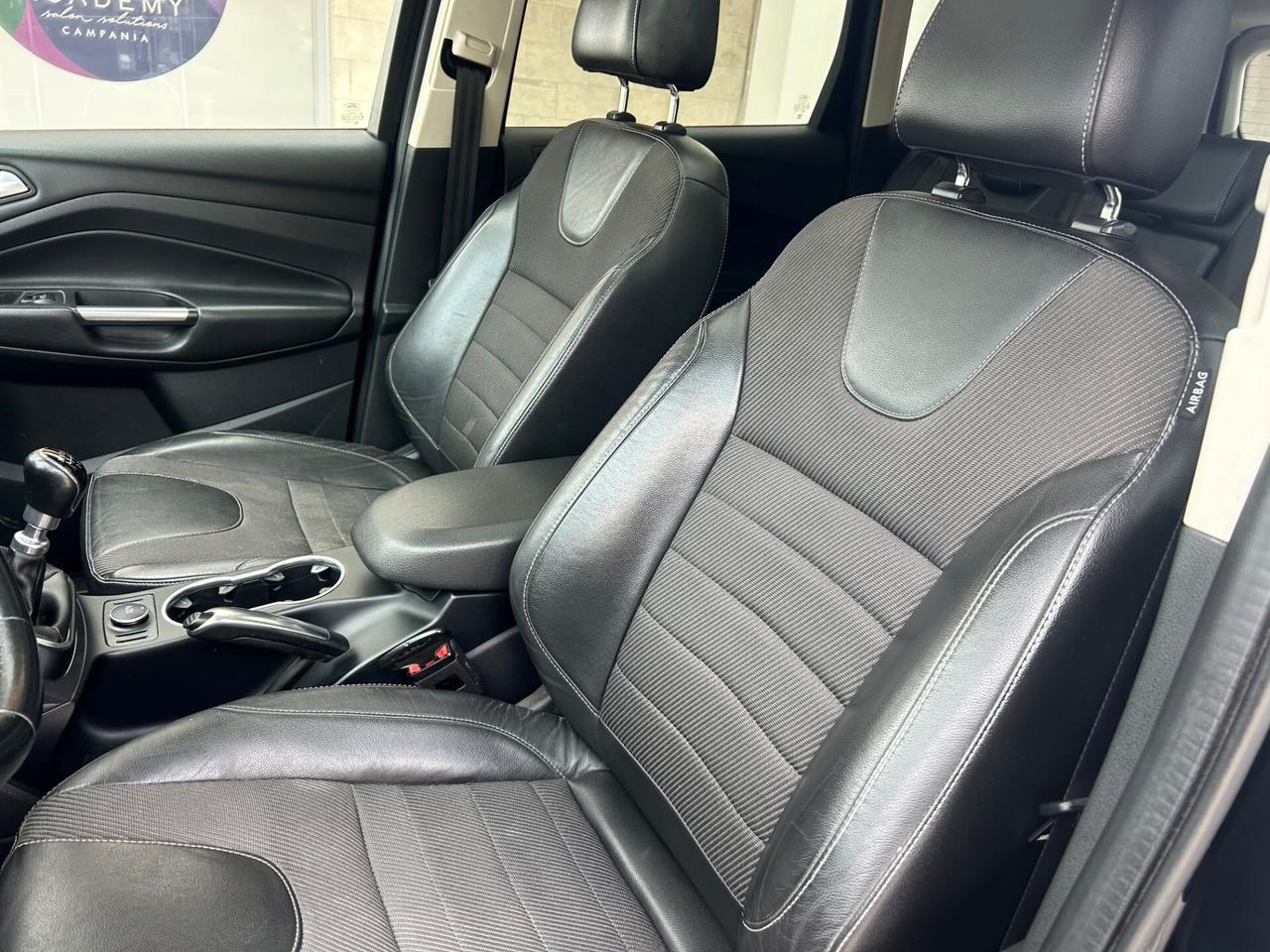 Ford Kuga 2.0 TDCI 120 CV S&S 2WD Titanium