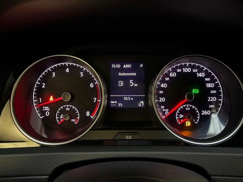 Volkswagen Golf Golf DSG 5 p. Highline