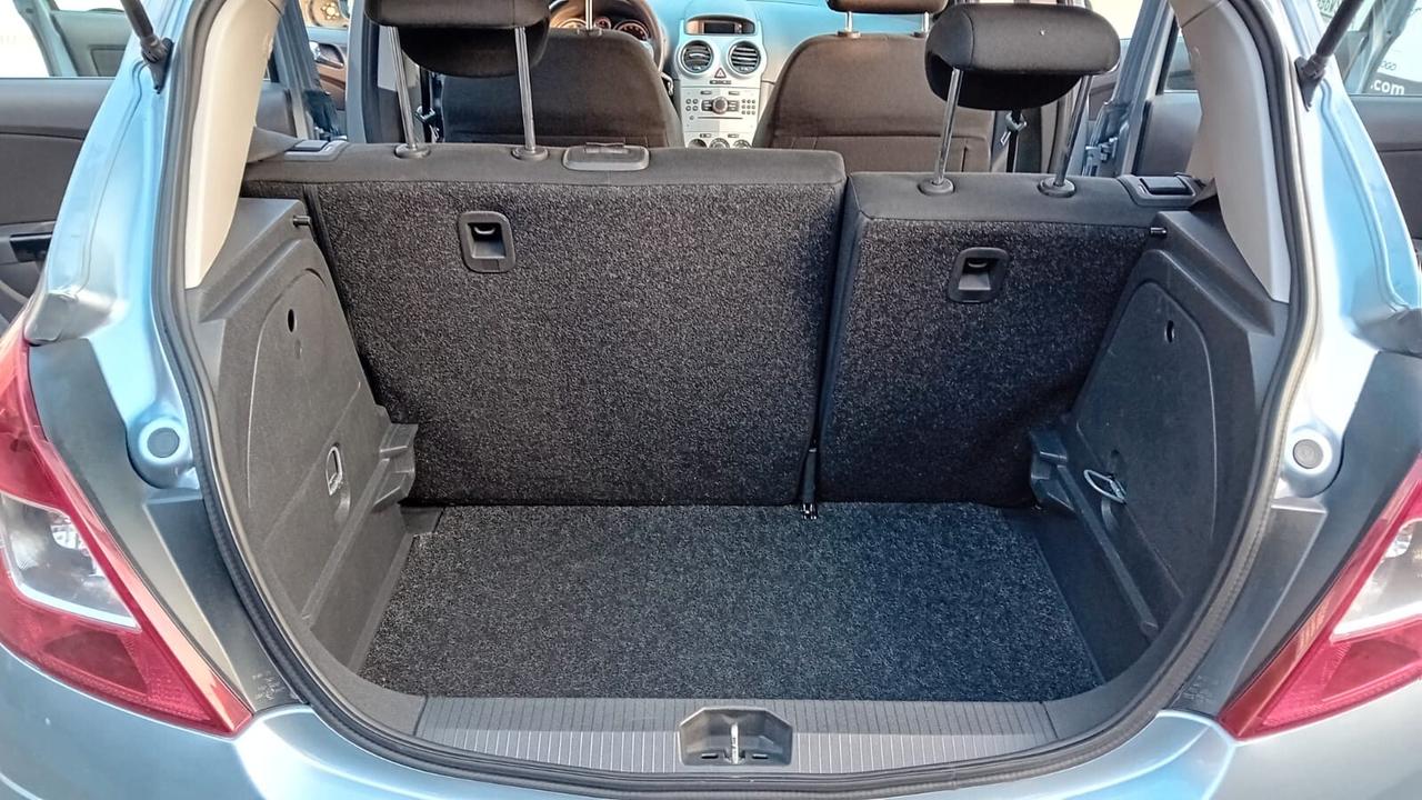 Opel Corsa 1.2 80CV 5 porte GPL-TECH Club