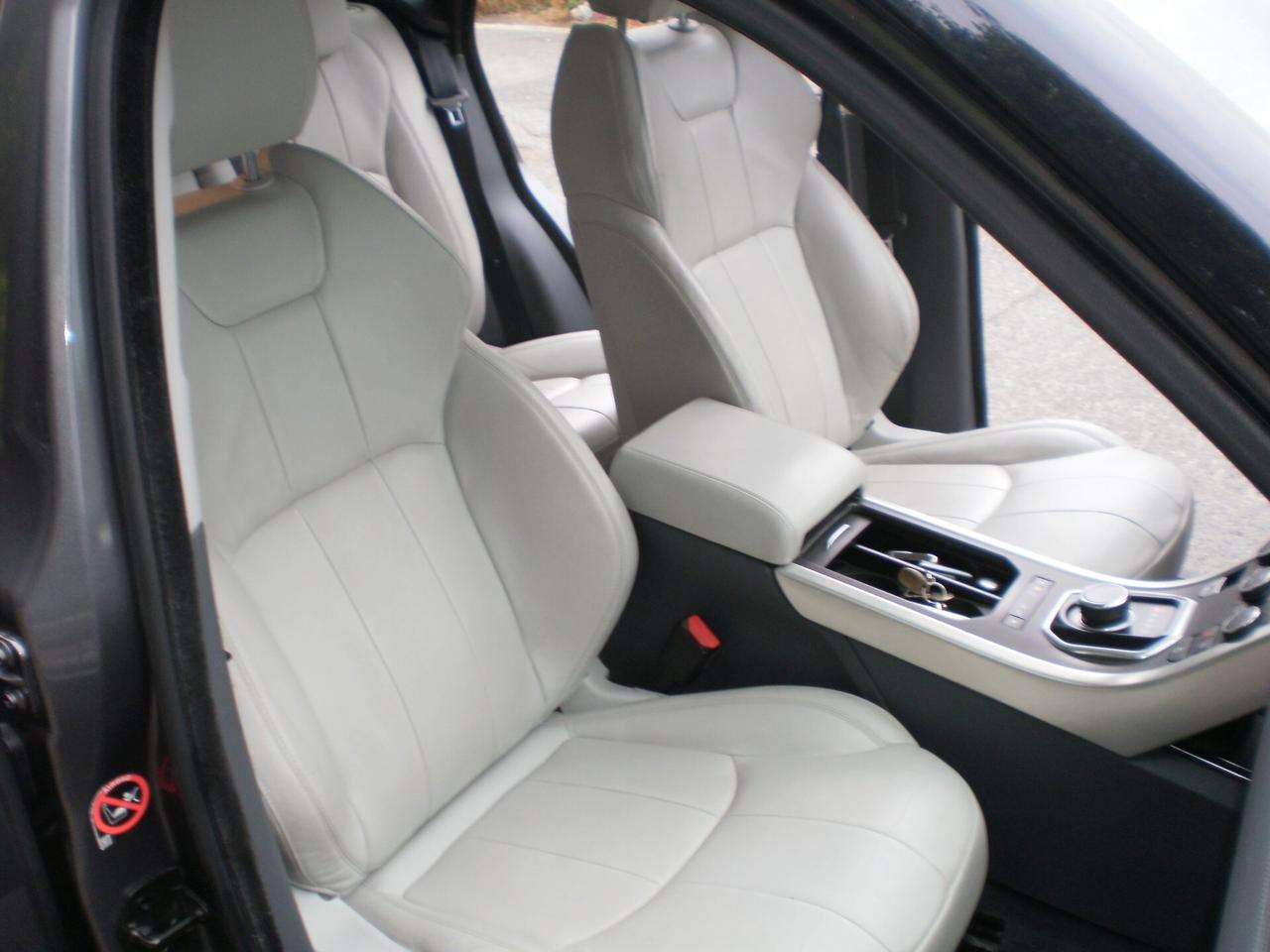 Land Rover Range Evoque 2.0 TD4 150 CV 5p. SE Dynamic