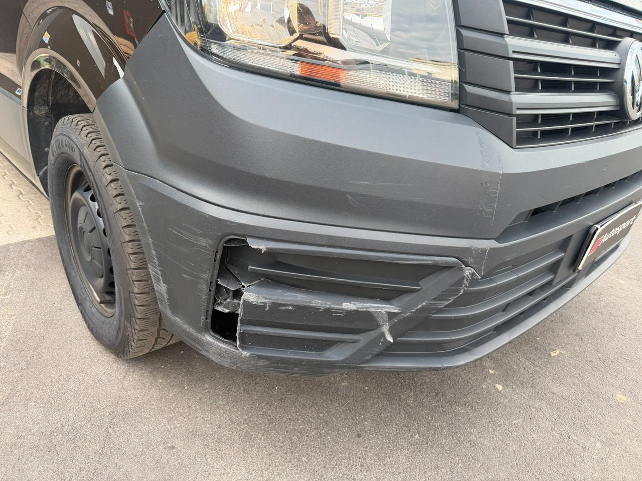 Volkswagen Crafter 2.0 tdi 140 cv ! CARROZZERIA DA RIPRISTINARE !