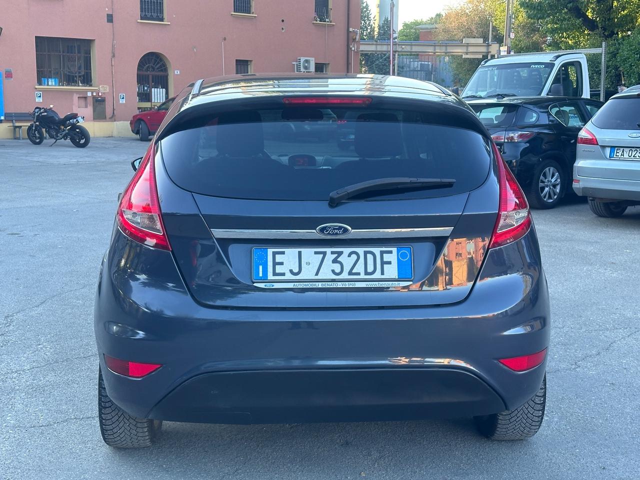 Ford Fiesta 1.4 TDCi 5p. Titanium