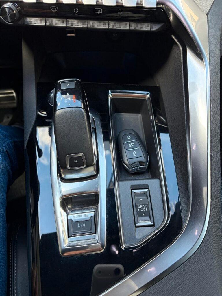 Peugeot 3008 1.5 Bluehdi 130cv 96kw EAT8 GT