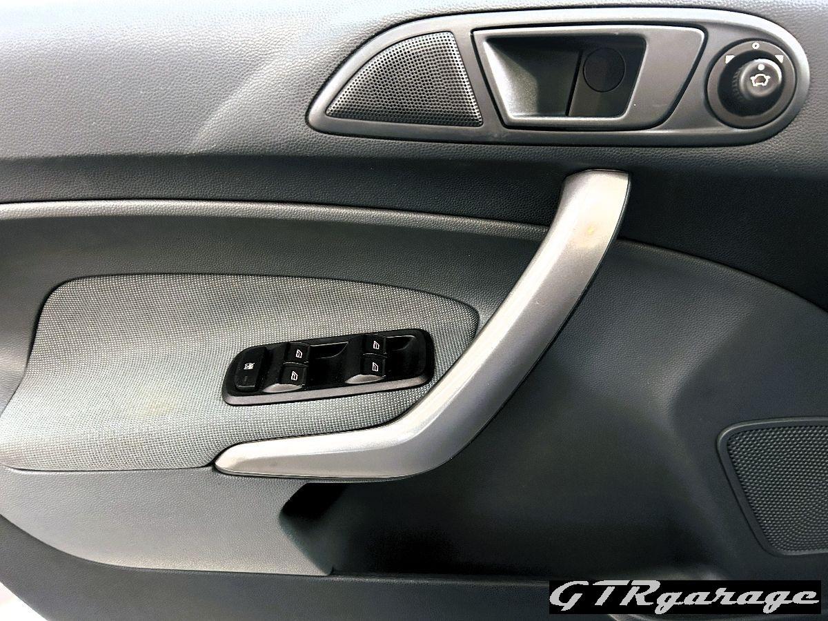 FORD - Fiesta - 1.4 16V 5p. Bz. GPL Tit.