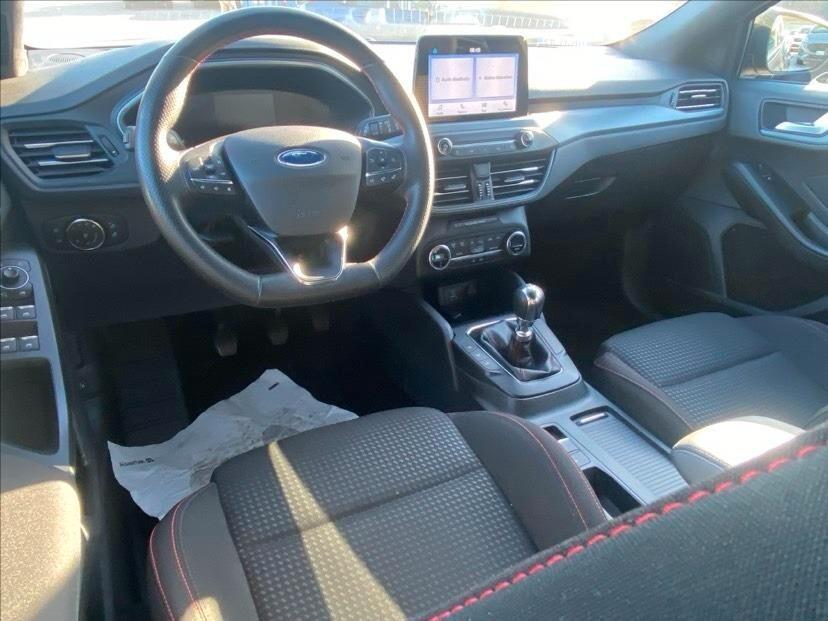 Ford Focus 1.0 EcoBoost Hybrid 125 CV 5p. ST-Line