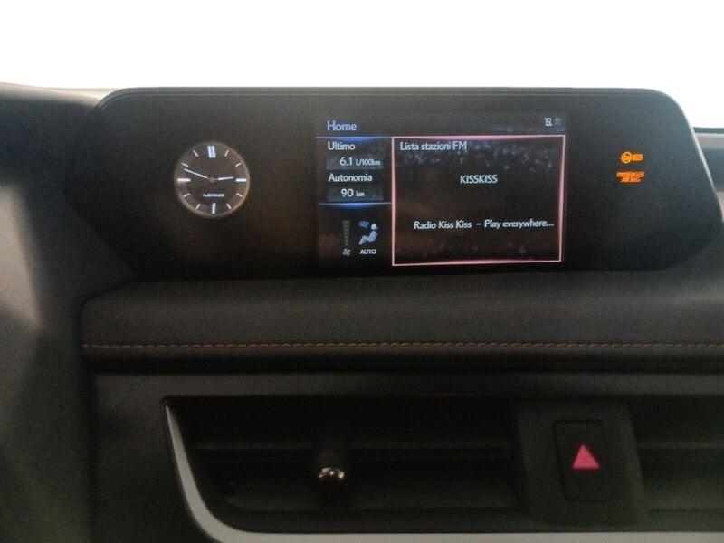 Lexus UX Hybrid Premium 2WD