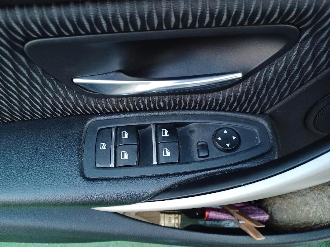 Bmw 320 320d Efficient Dynamics Luxury