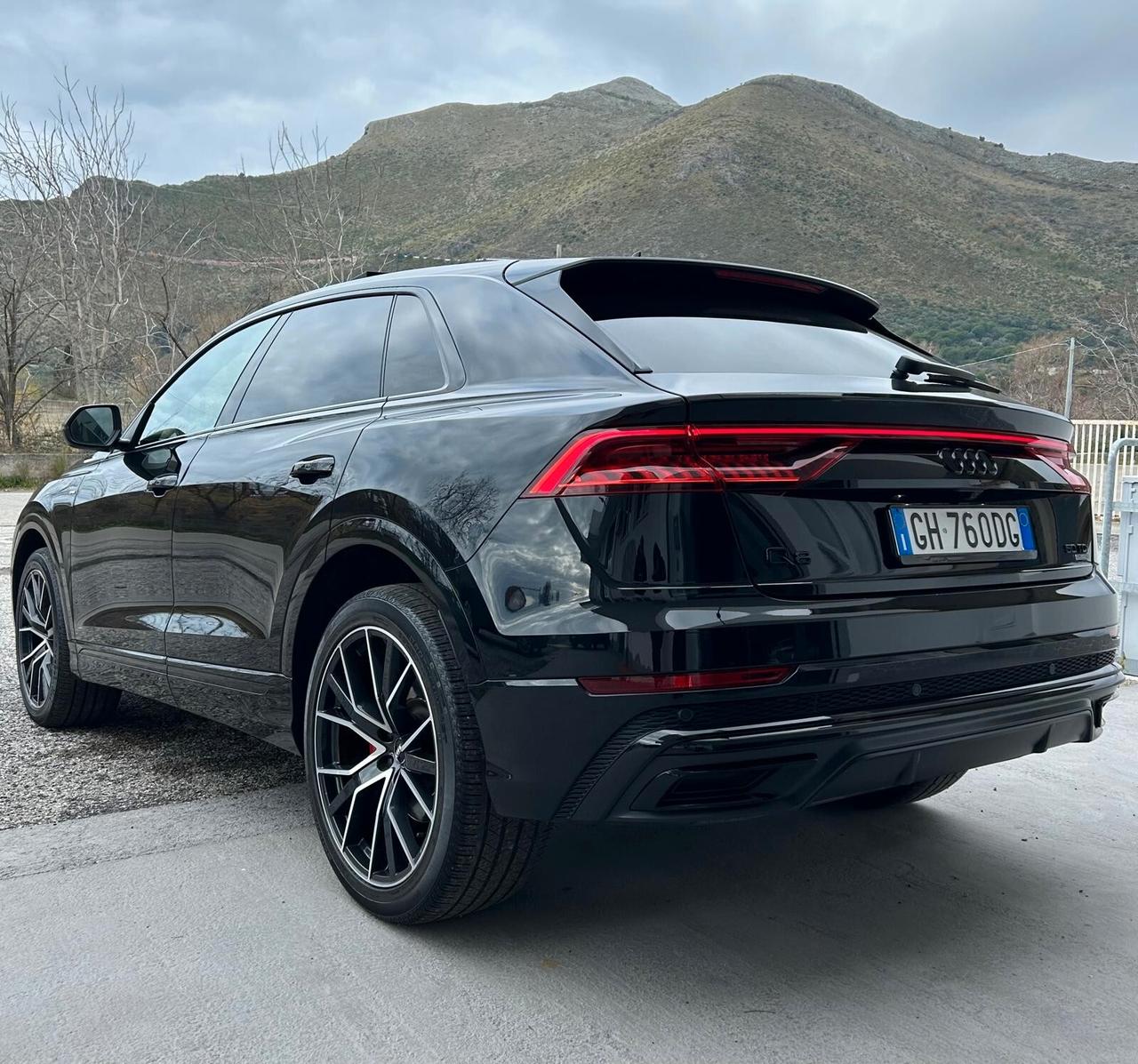 Audi Q8 50 TDI 286 CV quattro tiptronic Sport