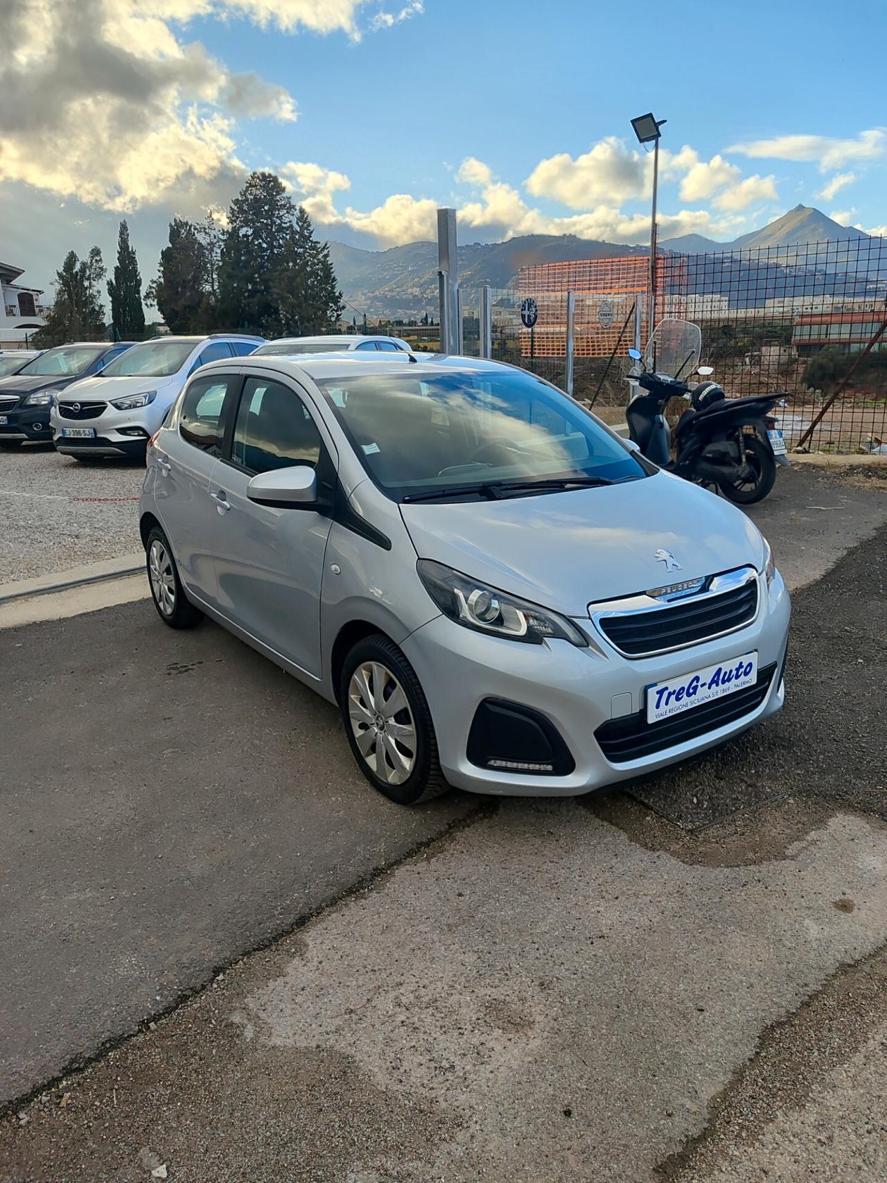 Peugeot 108 PureTech 82 5 porte Active TOP!