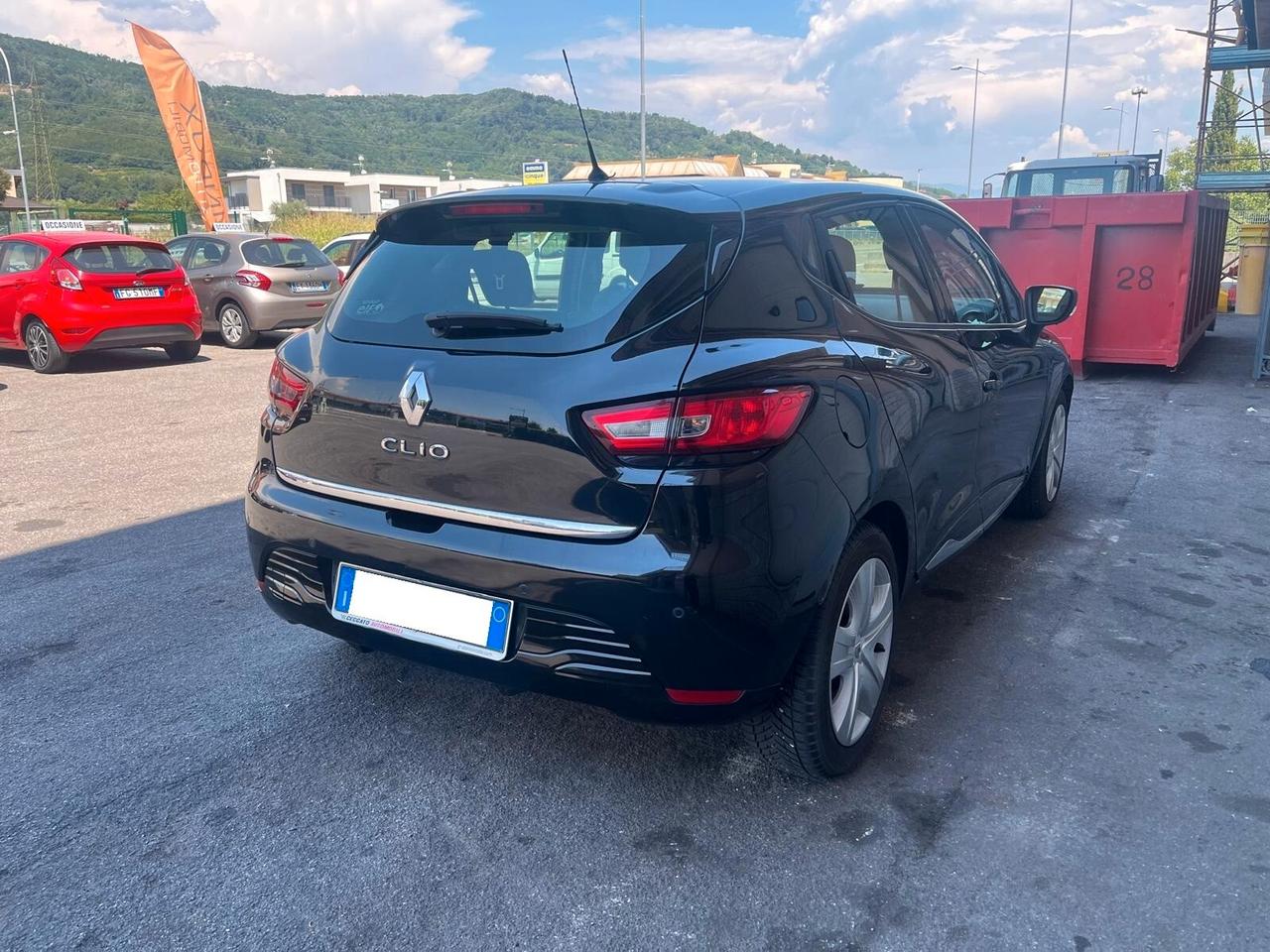 Renault Clio Clio 5p 1.2 EXPRESSION 75cv-NEOPATENTATI OK