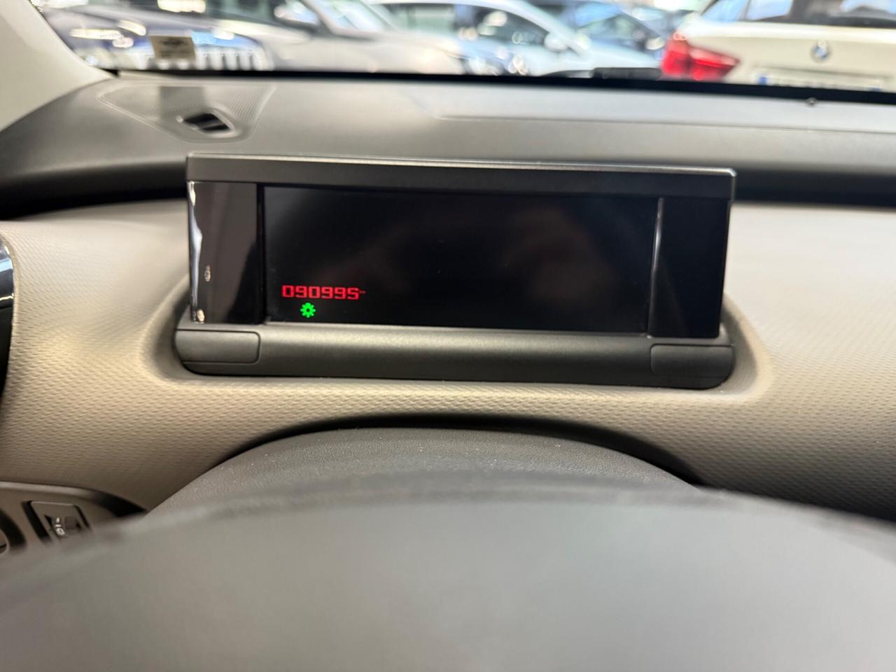 Citroen C4 Cactus PureTech 82 Shine Ok Neopatentati