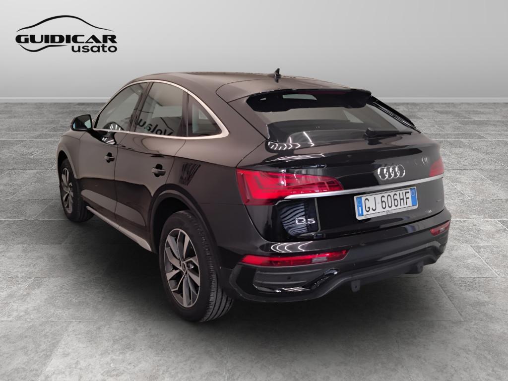 AUDI Q5 Sportback 2021 - Q5 Sportback 40 2.0 tdi mhev 12V Busines