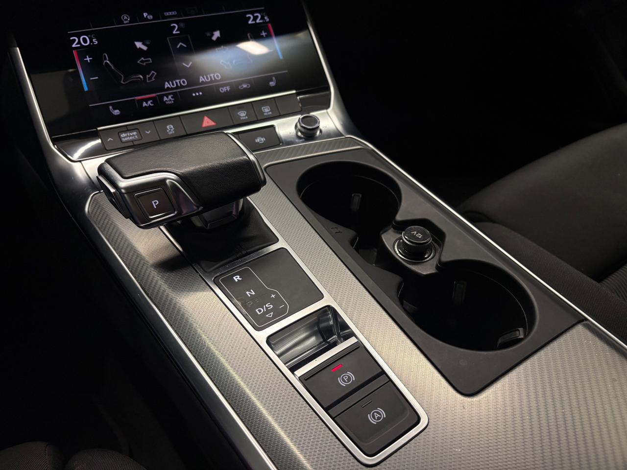 Audi A6 40 2.0 MHEV 204CV