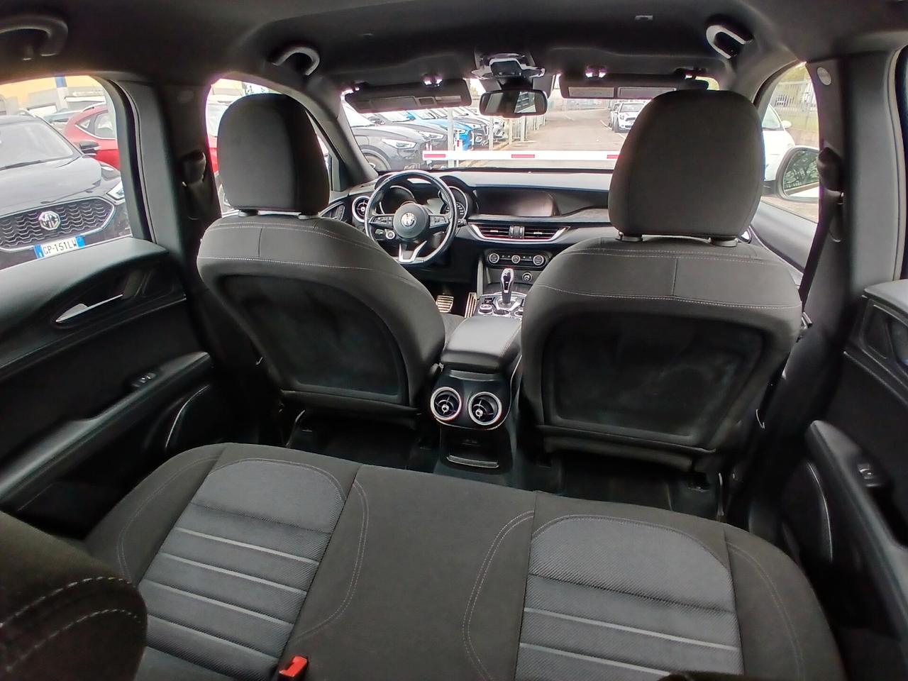 Alfa Romeo Stelvio 2.2 Turbodiesel 190 CV AT8 RWD Business