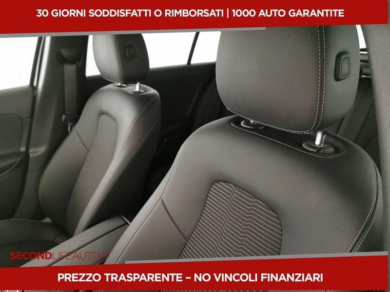 Mercedes-Benz Classe A A 200 d Sport auto