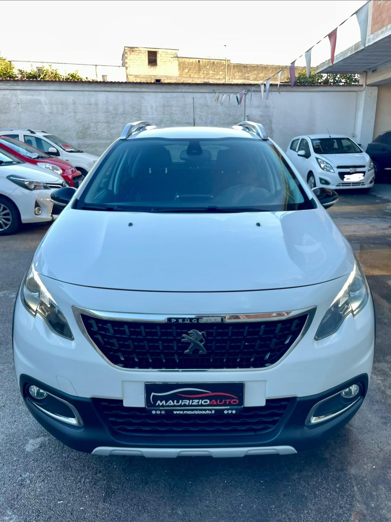 Peugeot 2008 BlueHDi 120 S&S Allure retrocamera navigatore ecc