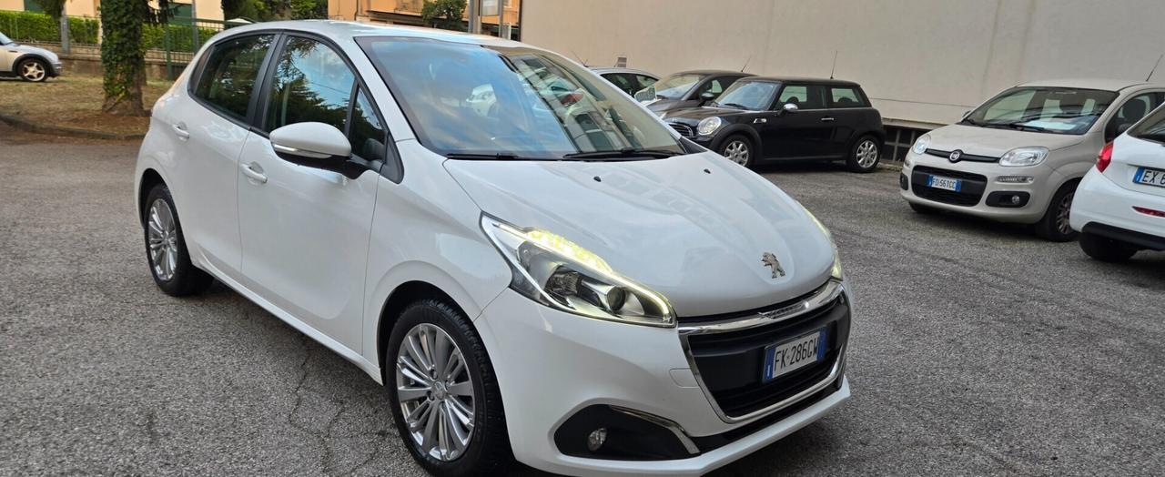 Peugeot 208 PureTech 82 5p. GPL Active