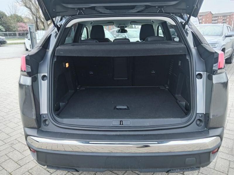 Peugeot 3008 BlueHDI 130 EAT8 S&S Allure Pack - Autocarro N1