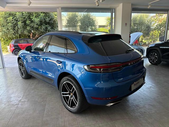 PORSCHE Macan 2.0