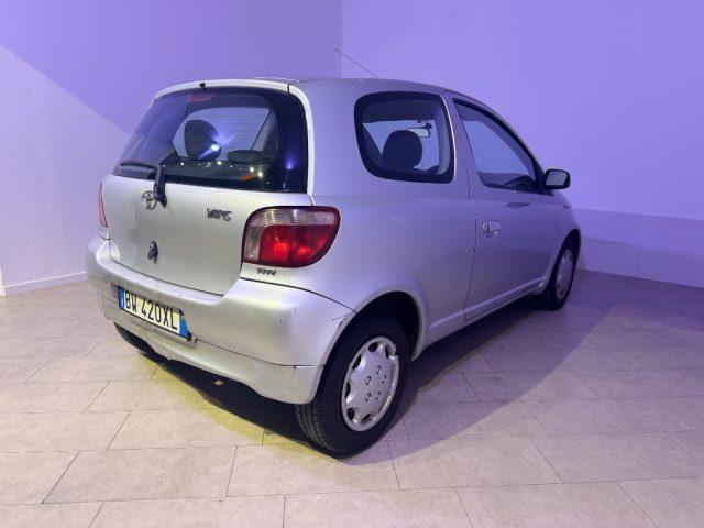 TOYOTA Yaris 1.3i 16V cat 3 porte aut. Sol