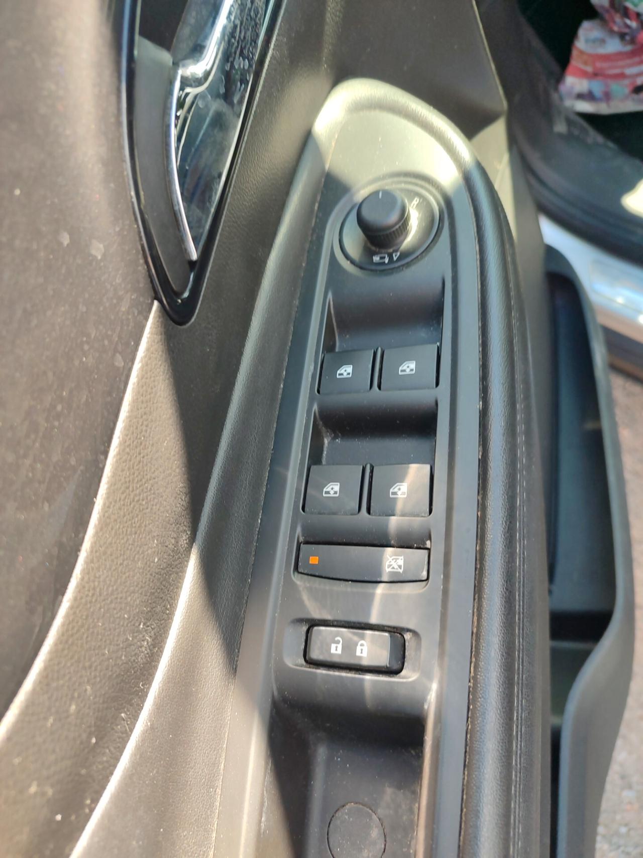 Opel Mokka X 1.6 CDTI Ecotec 4x2 Start&Stop b-Color