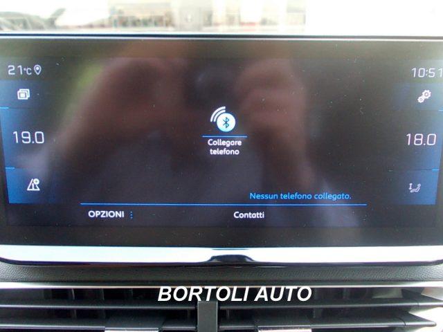 PEUGEOT 3008 BlueHDi 130 25.000 KM EAT8 ALLURE PACK AUTOMATICA
