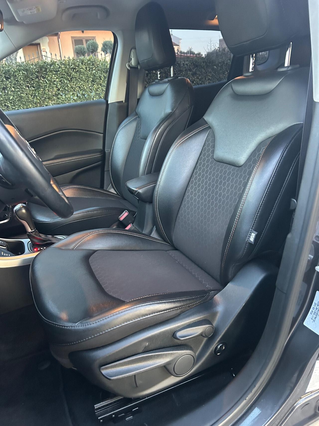 Jeep Compass 2.0 mjt II 140cv automatica 4WD