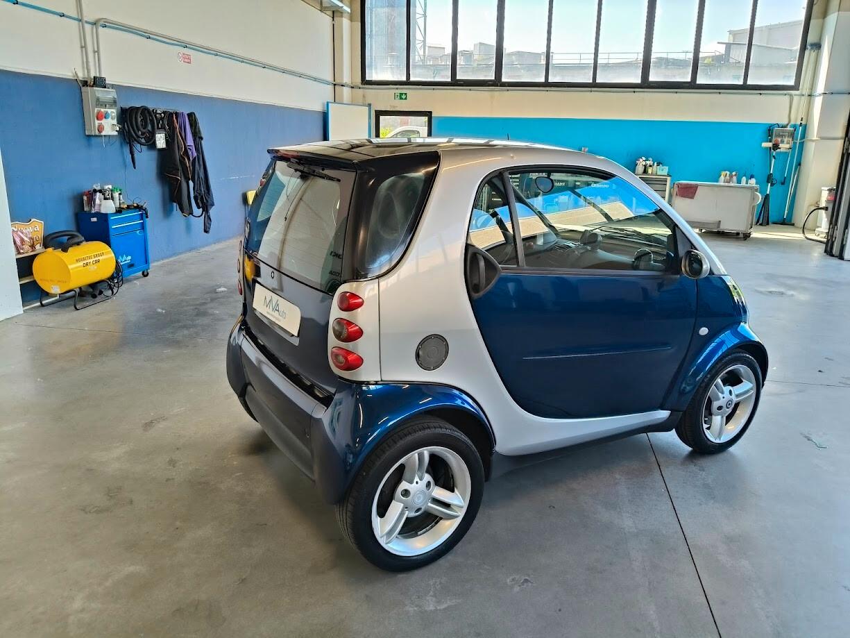Smart 700 city-coupé passion