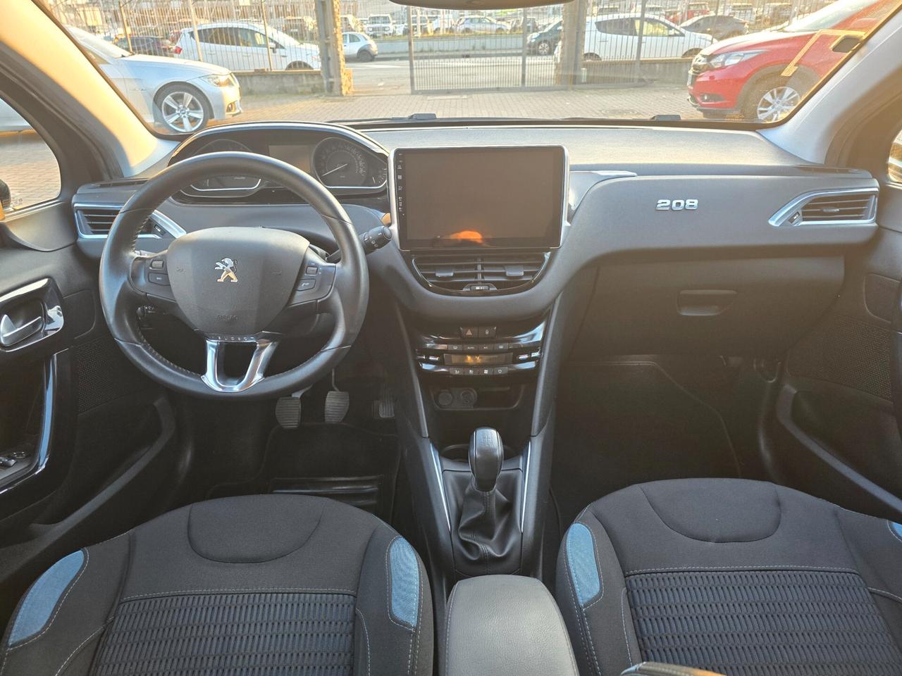 PEUGEOT 208 1.2 Benzina 82 CV FULL, PERFETTA