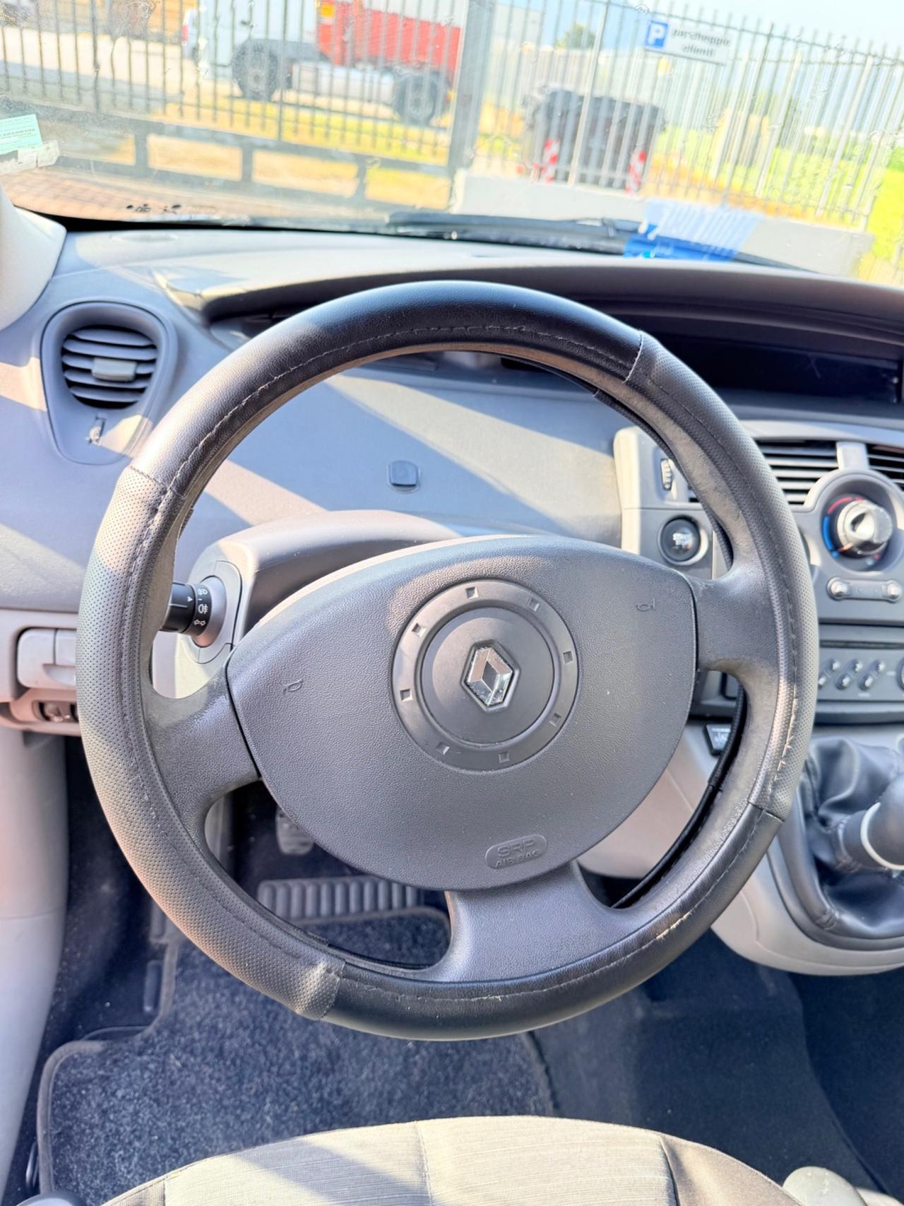 Renault Scenic Scénic 7 Posti GPL
