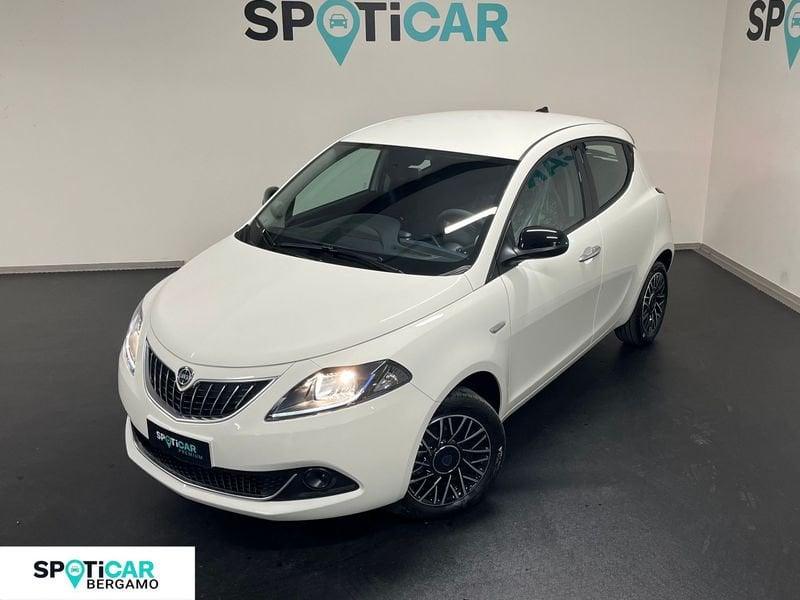 Lancia Ypsilon 1.0 FireFly 5 porte S&S Hybrid Platino - Km0
