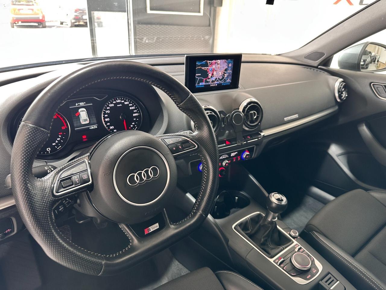 Audi A3 2.0 TDI 150 CV S LINE - FULL - UNICO PROP