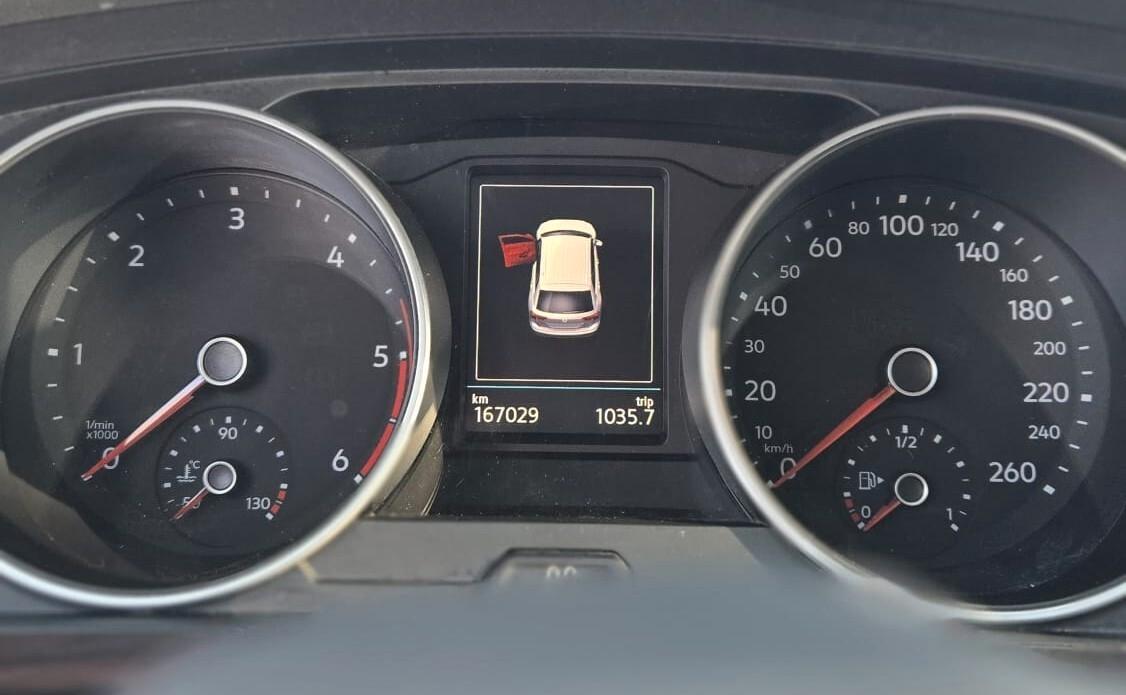 Volkswagen Tiguan 2.0 tdi Life 122CV Uff Italy Led Clima Lega USB