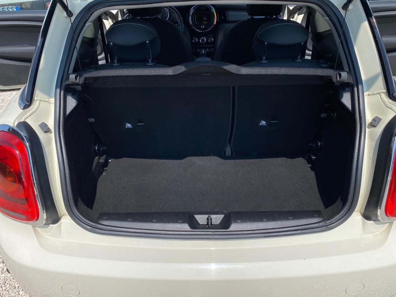 Mini 1.5 One D (F56)Boost (DIESEL,NEOPATENTATI,UNICO PROPRIETARIO)