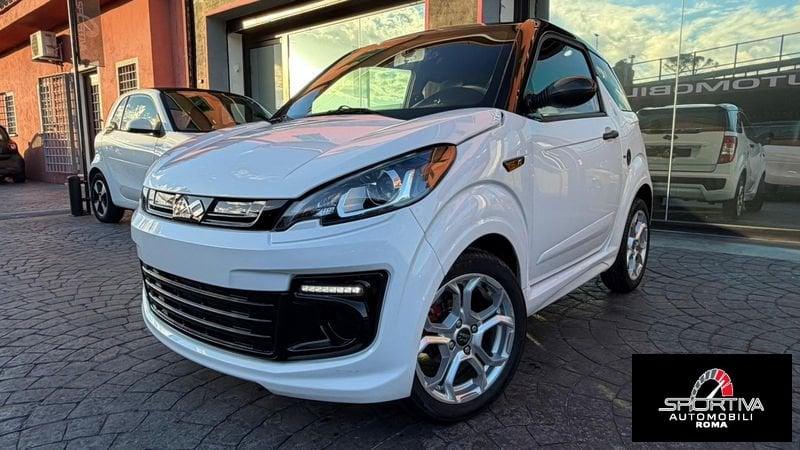 Ligier JS50 RATA MENSILE 175,00 EURO JS50 DCI Revolution Elegance Ice